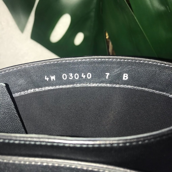 Stuart Weitzman Leather Black Boots ✨🖤 - Picture 4 of 7